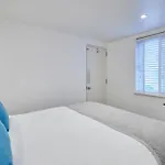 Apartment Host & - The Courtyard Retreat